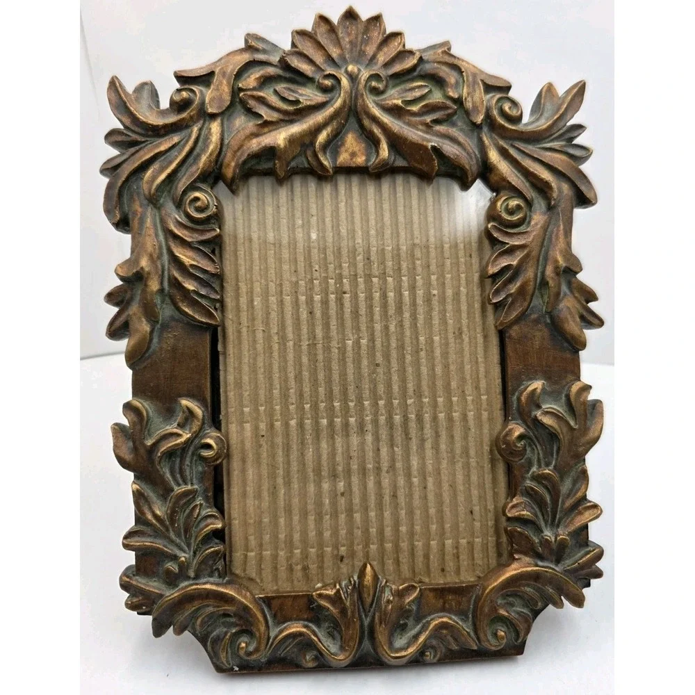 Ornate‎ Resin Picture Frame Bronze Gold Tone 8x10 Holds 4x6.5 Photo Portrait